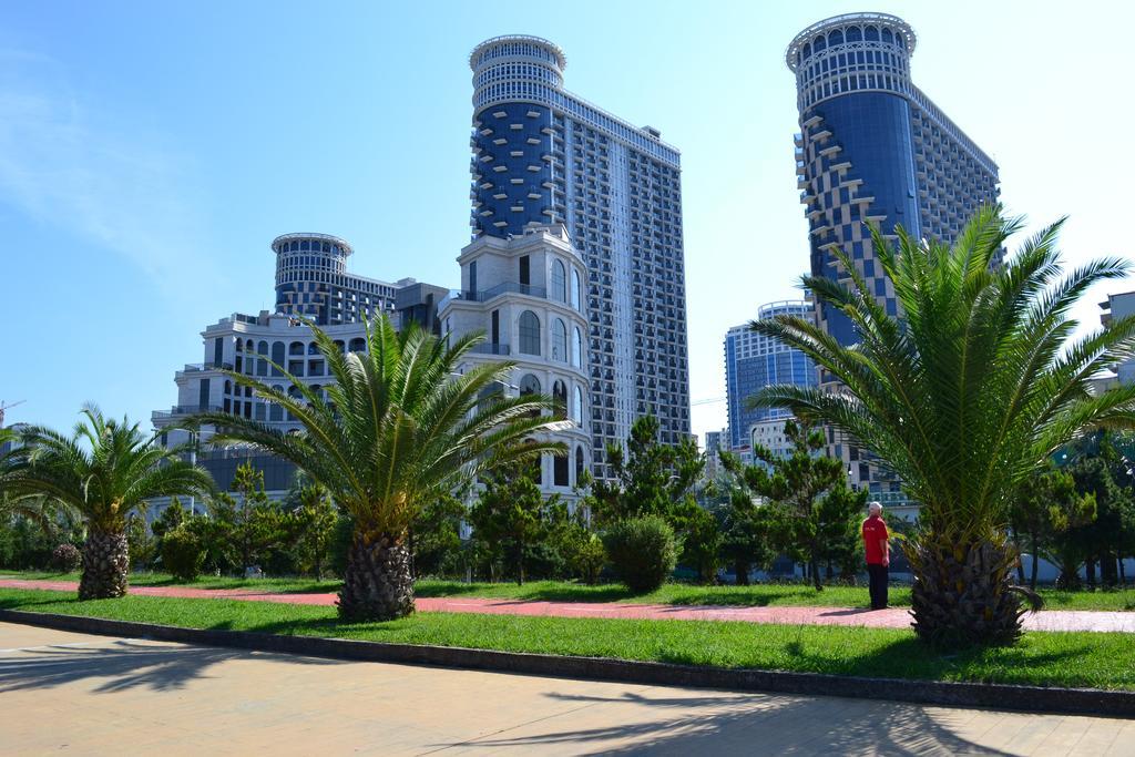 Orbi Towers Rooms Batumi Exterior photo